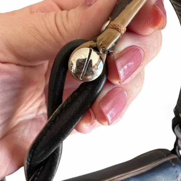 Vintage COLE HAAN Black Pebbled Leather Village Purse SP06 w/ Baseball Stitch! - Picture 13 of 16